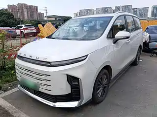 SAIC Maxus G50 PHEV 2025