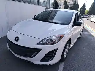 Mazda Mazda3 Axela 2015