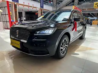 Lincoln Adventurer 2021