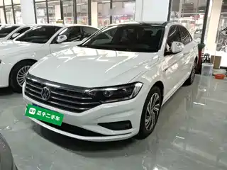 Volkswagen Sagitar 2022