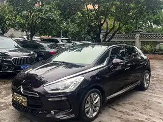 DS 5 2014