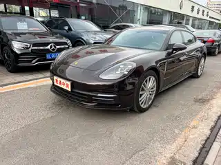 Porsche Panamera 2016