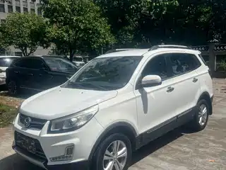 BAIC Huansu S3 2015