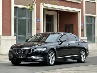 Volvo S90 2019