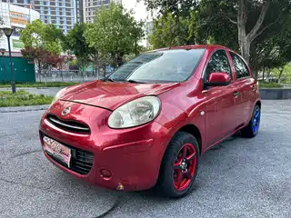 Nissan March 2012