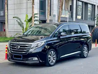 GAC Trumpchi M8 2018