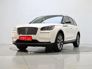 Lincoln Adventurer 2021