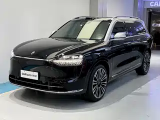 AITO Wenjie M9 2025