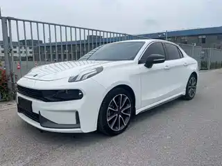 Lynk & Co 03 2020