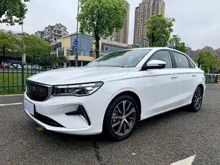 Geely Emgrand 2021