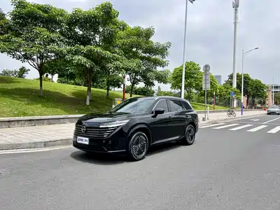 Nissan Terra 2024