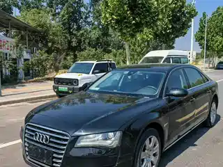 Audi Audi A8 2010