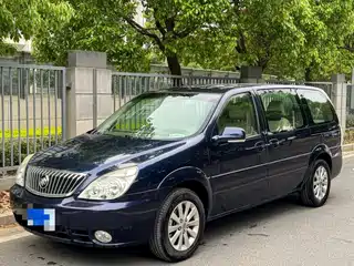 Buick GL8 2013