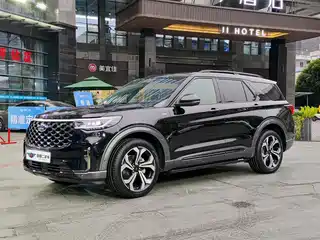 Ford Explorer 2023