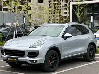 Porsche Cayenne 2014
