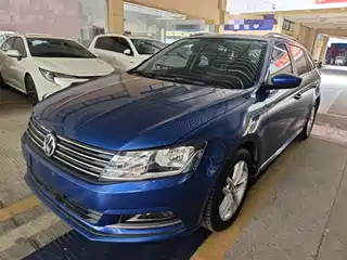 Volkswagen Lavida Tour 2015