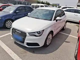 Audi Audi A1 2013