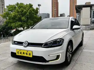 Volkswagen Golf Electric 2019