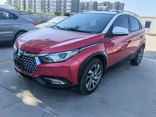 Luxgen U5 SUV 2018