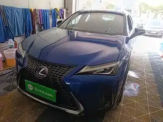 Lexus UX 2019