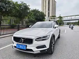 Volvo Volvo V90 2022