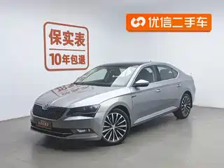 Škoda Superb 2017