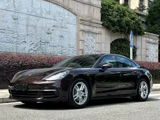 Porsche Panamera 2016