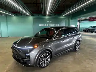 Li Auto Li Xiang L9 2025