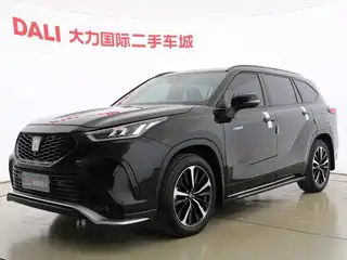 Toyota Crown Kluger 2021