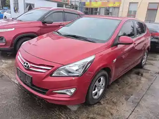 Hyundai Reina 2014