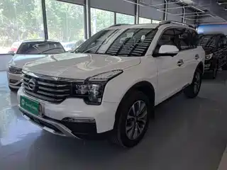 GAC Trumpchi GS8 2016