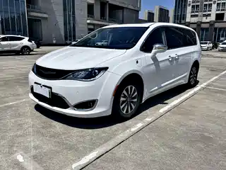 Chrysler Grand Caravan PHEV (Import) 2025