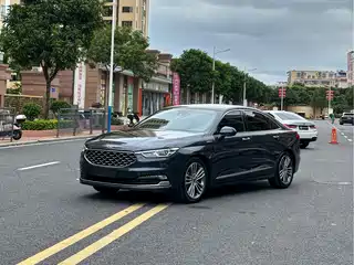 Ford Taurus 2021