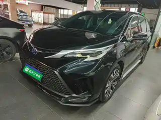 Toyota Granvia 2023