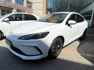 BYD Hai Bao 05 DM-i 2025