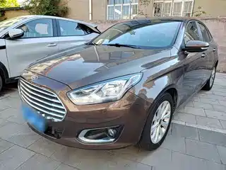 Ford Escort 2017