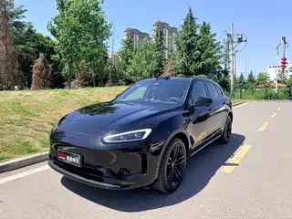 AITO Wenjie M5 2025