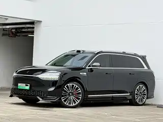 AITO Wenjie M9 2025