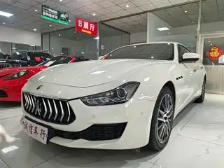 Maserati Ghibli 2021