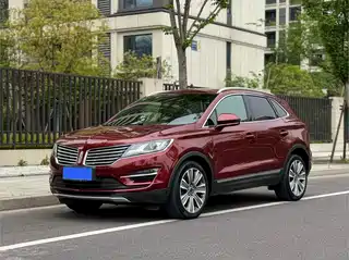 Lincoln MKC 2015