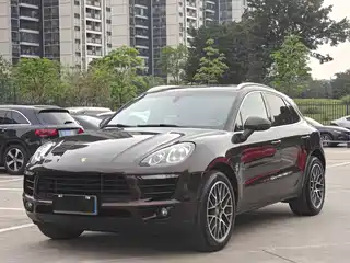 Porsche Macan 2014
