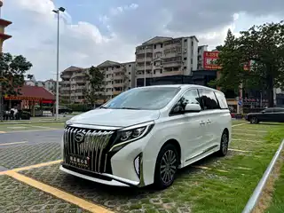 GAC Trumpchi M8 2022