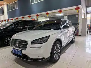 Lincoln Adventurer 2021