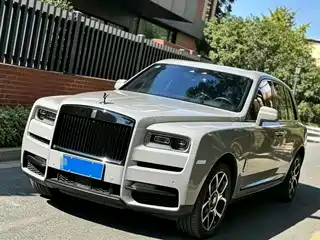 Rolls-Royce Cullinan 2021