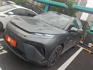 BYD Tang L 2025