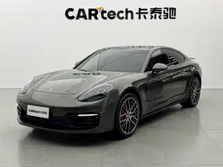 Porsche Panamera 2023
