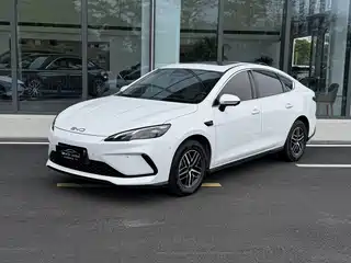 BYD Hai Bao 05 DM-i 2025