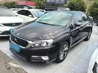 DS 5LS 2017