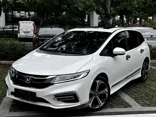 Honda Jade 2018