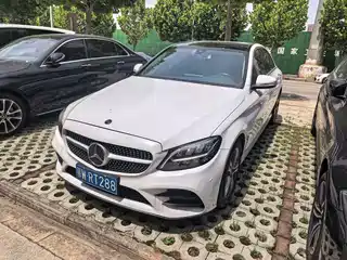 Mercedes-Benz C-Class 2020